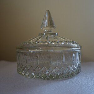 Vintage Indiana Glass Princess Candy Box Crystal Glass 6" Tall 15.2 cm. 7691